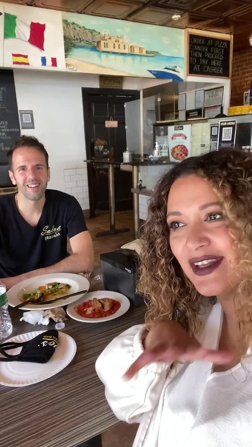 Delicious Cravings - Hosted By Lisa Rodriguez